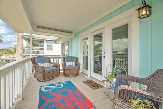 1300 Blue Heron, Bayou Vista, TX 77563