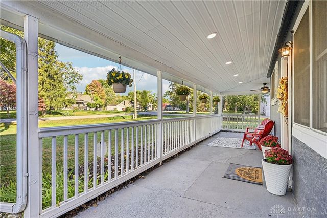 2118 Van Oss Drive, Beavercreek, OH 45431