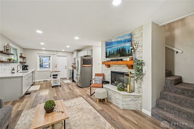 2118 Van Oss Drive, Beavercreek, OH 45431