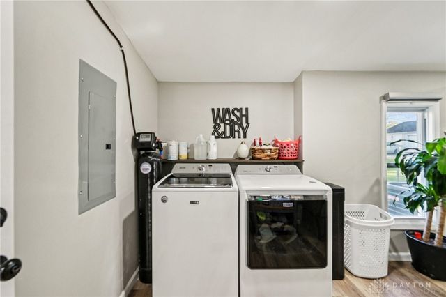 2118 Van Oss Drive, Beavercreek, OH 45431