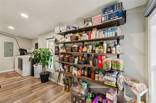 2118 Van Oss Drive, Beavercreek, OH 45431