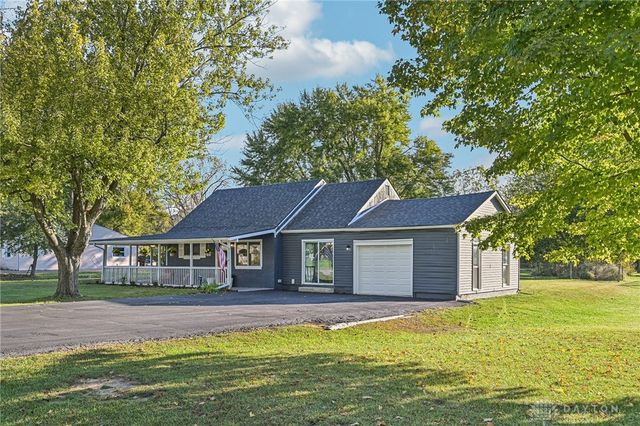 2118 Van Oss Drive, Beavercreek, OH 45431