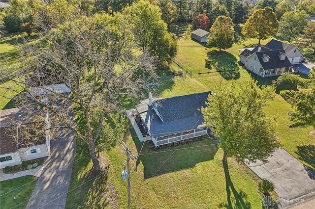 2118 Van Oss Drive, Beavercreek, OH 45431