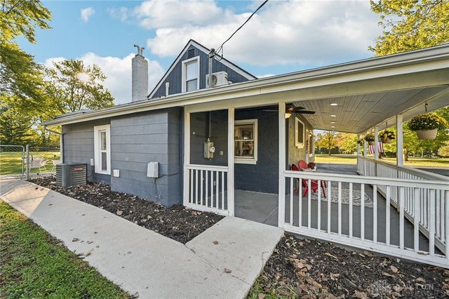 2118 Van Oss Drive, Beavercreek, OH 45431