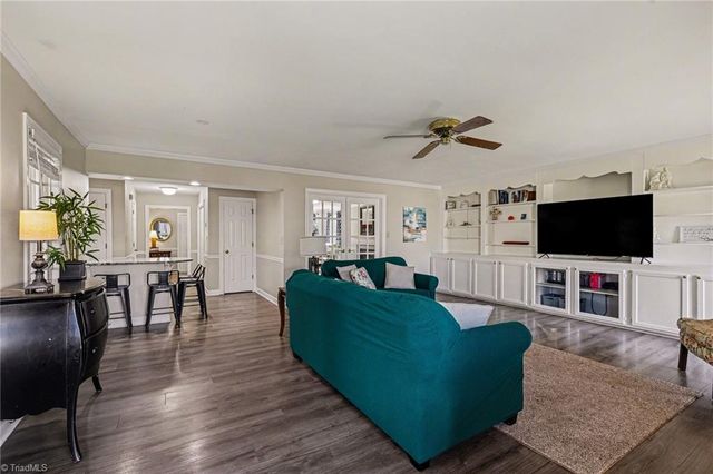 6135 Spring Forest Drive, Pfafftown, NC 27040