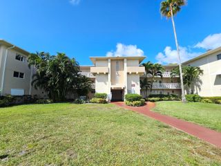 2562 Garden Drive N 202, Lake Worth Beach, FL 33461