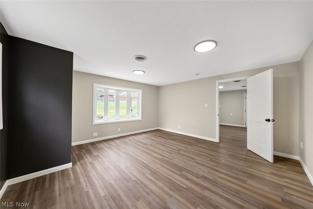208 S Roanoke Avenue, Youngstown, OH 44515