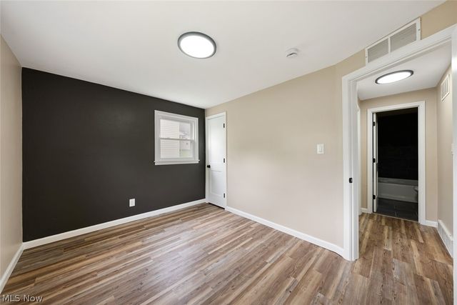 208 S Roanoke Avenue, Youngstown, OH 44515