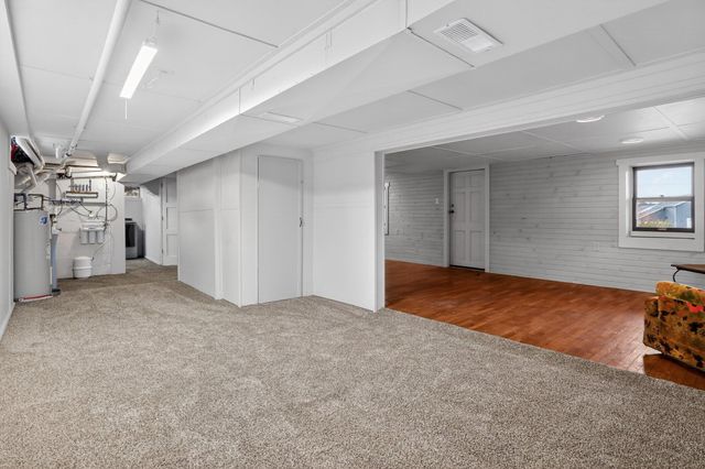 70070 Kenmore Drive, Ontwa Twp, MI 49112