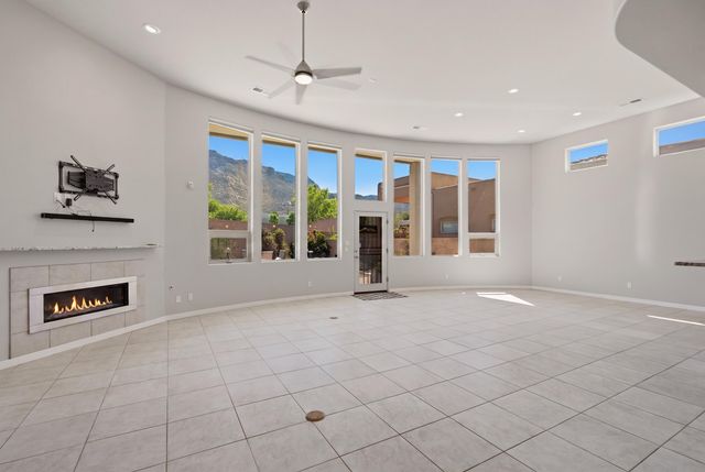 9503 Peak Vista Avenue NE, Albuquerque, NM 87122