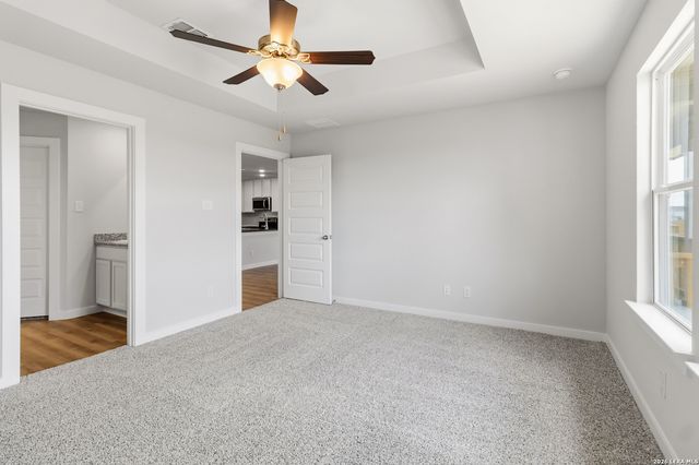 615 River Run Way, San Antonio, TX 78219