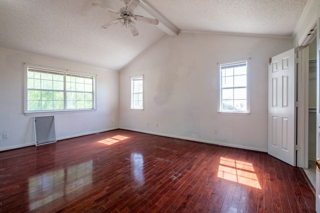 5 Griffith Court, Terrell, TX 75160