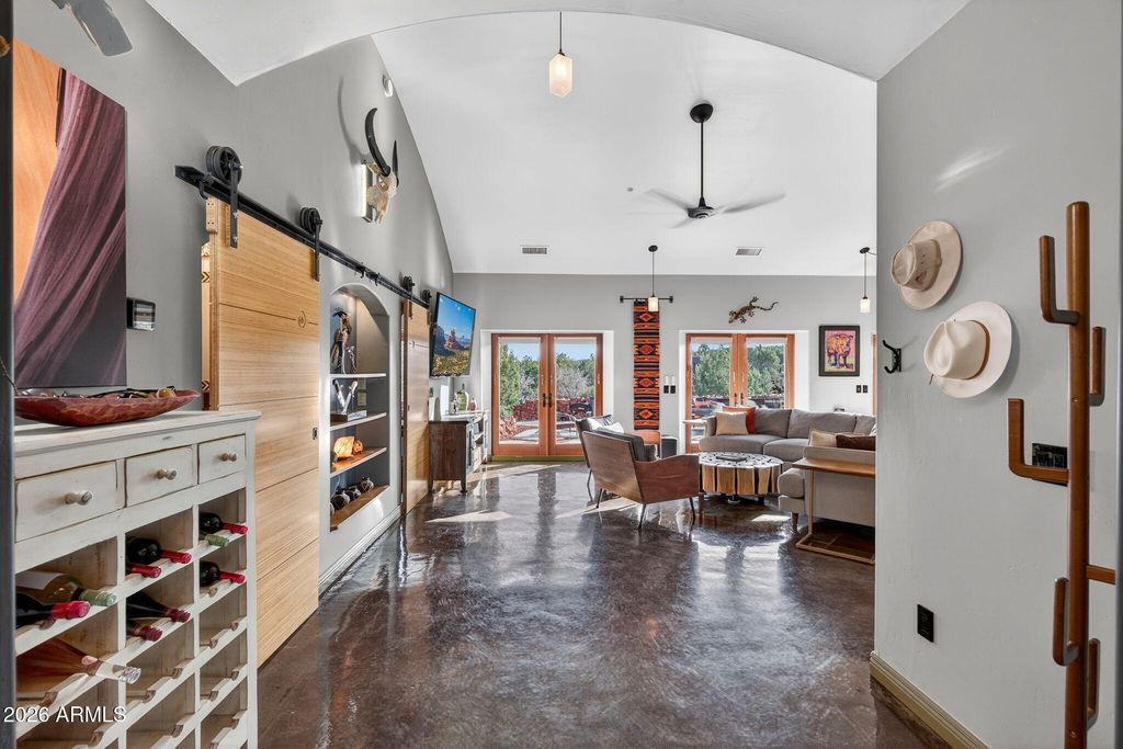 Image 19 of property listing at 230 Table Top Road, Sedona, AZ 86336