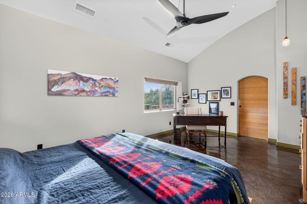 Image 24 of property listing at 230 Table Top Road, Sedona, AZ 86336