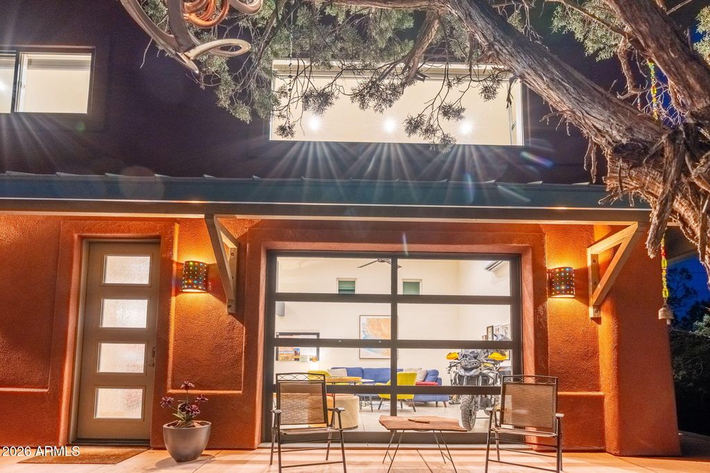 Image 34 of property listing at 230 Table Top Road, Sedona, AZ 86336