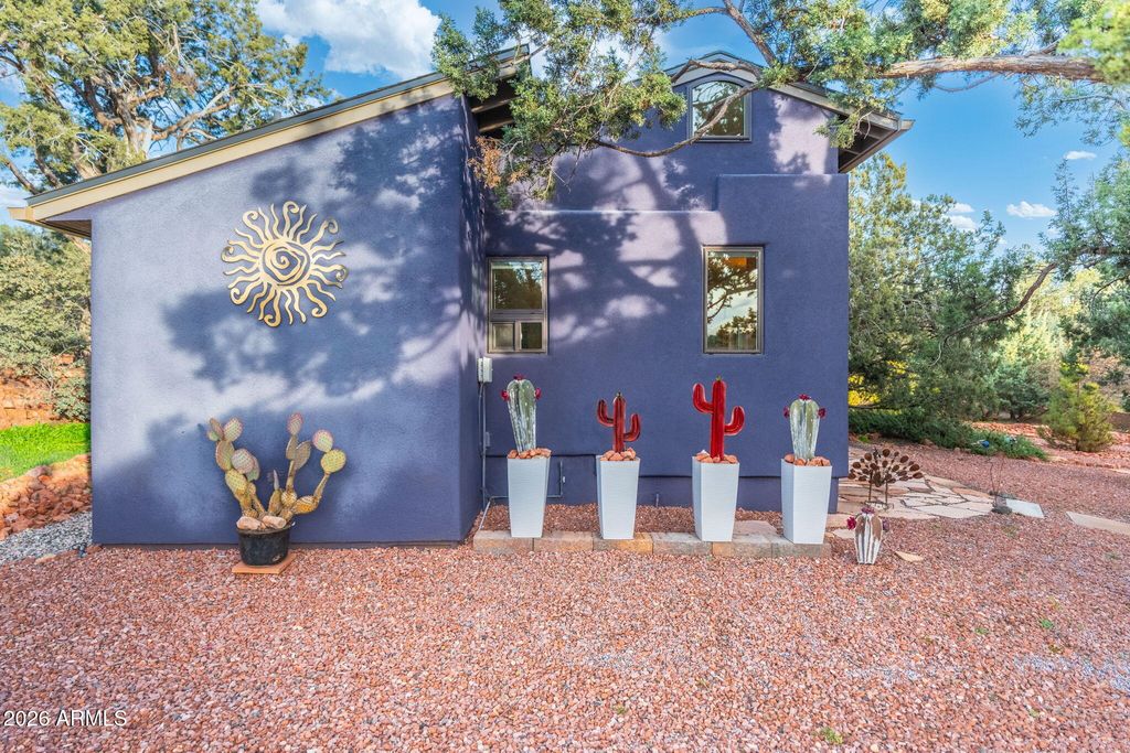 Image 53 of property listing at 230 Table Top Road, Sedona, AZ 86336