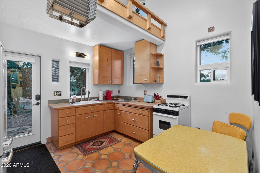 Image 57 of property listing at 230 Table Top Road, Sedona, AZ 86336