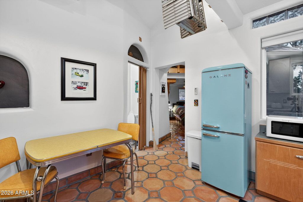 Image 59 of property listing at 230 Table Top Road, Sedona, AZ 86336