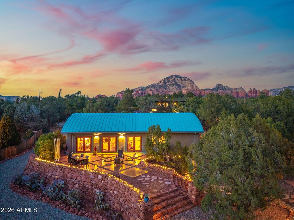 Image 79 of property listing at 230 Table Top Road, Sedona, AZ 86336