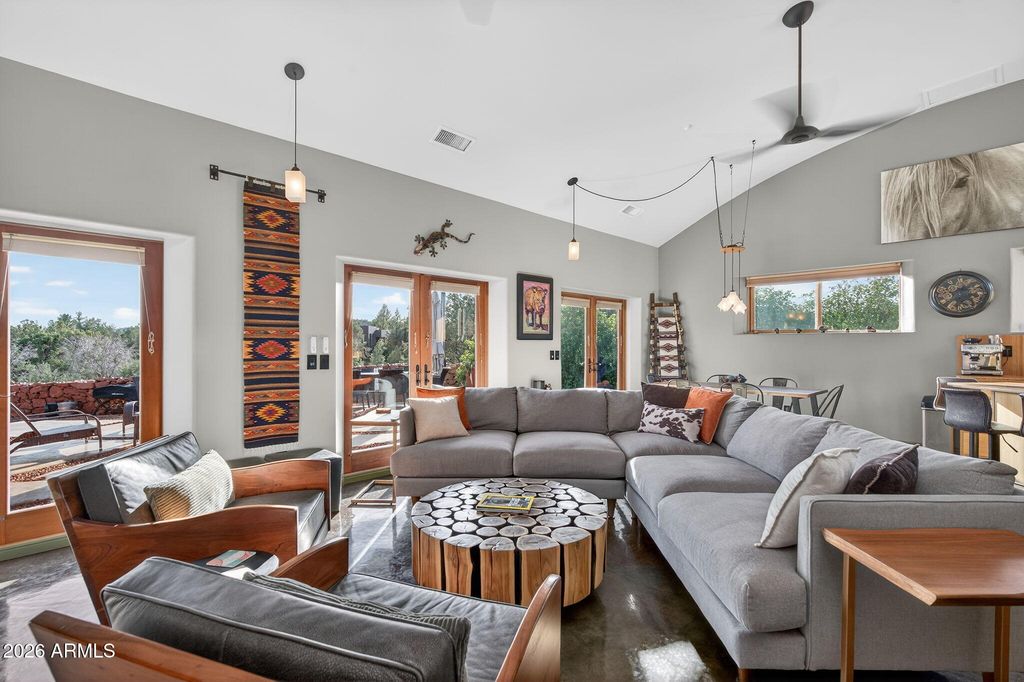 Image 8 of property listing at 230 Table Top Road, Sedona, AZ 86336