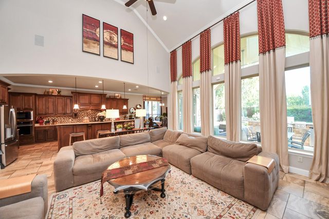 18106 Shimmer Lane, Richmond, TX 77407