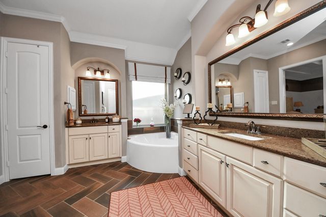 18106 Shimmer Lane, Richmond, TX 77407