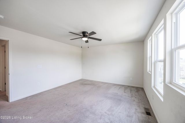 1803 Cherry Glen Dr, La Grange, KY 40031
