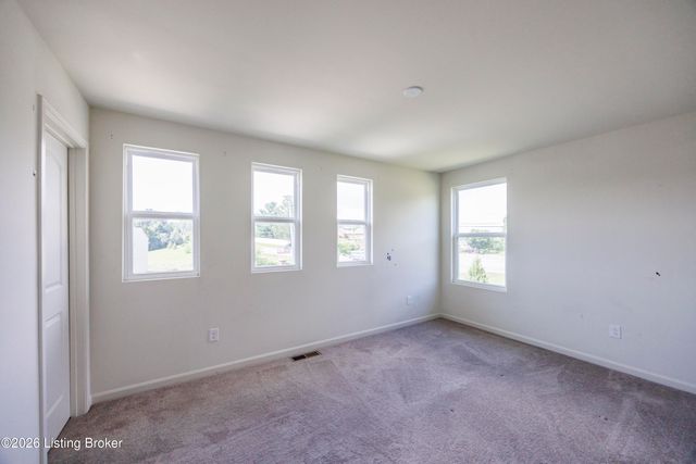 1803 Cherry Glen Dr, La Grange, KY 40031