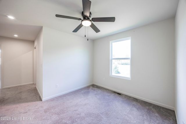 1803 Cherry Glen Dr, La Grange, KY 40031