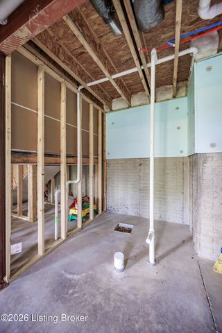 1803 Cherry Glen Dr, La Grange, KY 40031