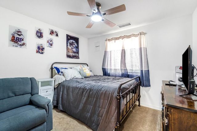 2583 N Mcarthur Avenue, Fresno, CA 93727