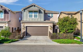 2583 N Mcarthur Avenue, Fresno, CA 93727