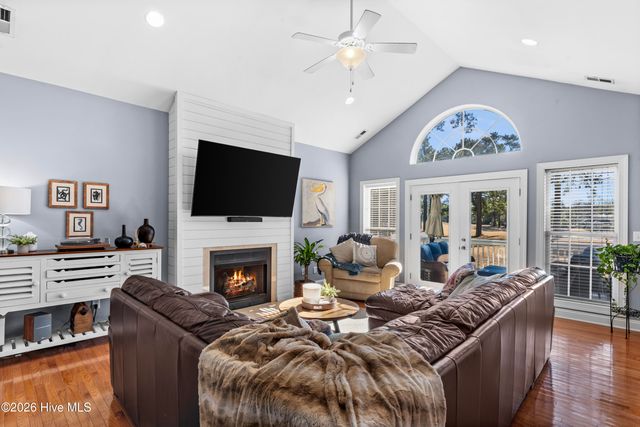 754 Country Club Drive, Hampstead, NC 28443