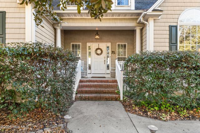 754 Country Club Drive, Hampstead, NC 28443