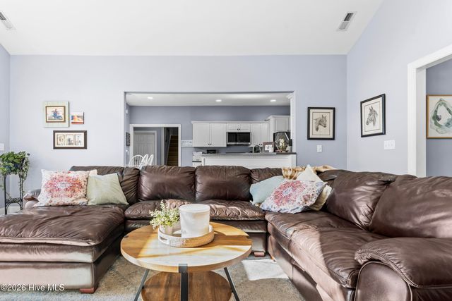 754 Country Club Drive, Hampstead, NC 28443