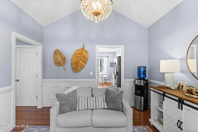 754 Country Club Drive, Hampstead, NC 28443