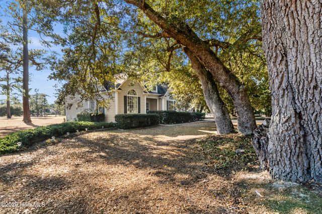 754 Country Club Drive, Hampstead, NC 28443