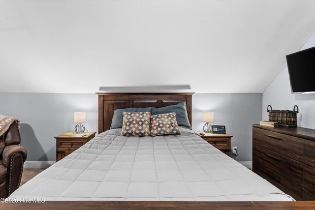 754 Country Club Drive, Hampstead, NC 28443