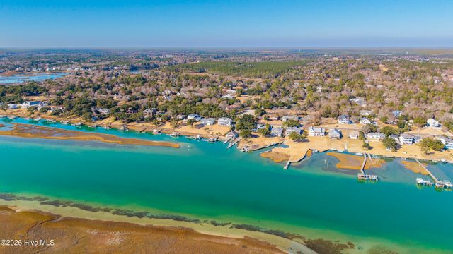 754 Country Club Drive, Hampstead, NC 28443