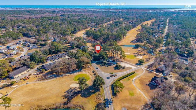 754 Country Club Drive, Hampstead, NC 28443