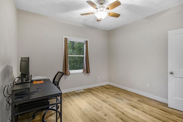 5611 N Vista, Janesville, WI 53548