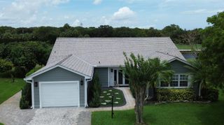11 Holly Drive, Boynton Beach, FL 33436