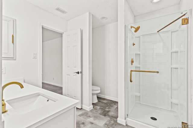 1687 Fir Circle, Schertz, TX 78154