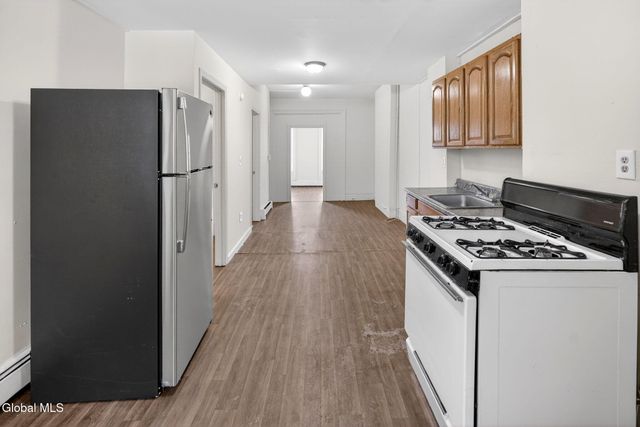 38 Tyler Street, Troy, NY 12180