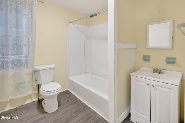 38 Tyler Street, Troy, NY 12180