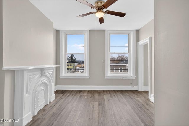 38 Tyler Street, Troy, NY 12180