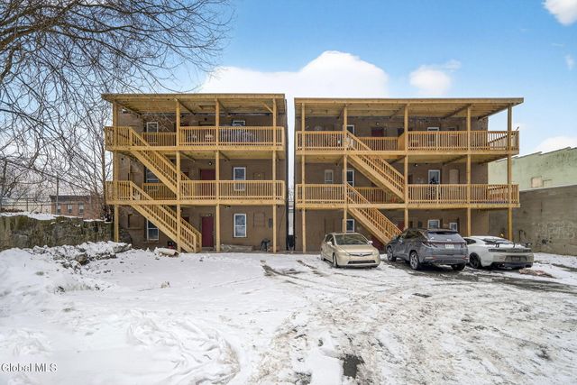 38 Tyler Street, Troy, NY 12180