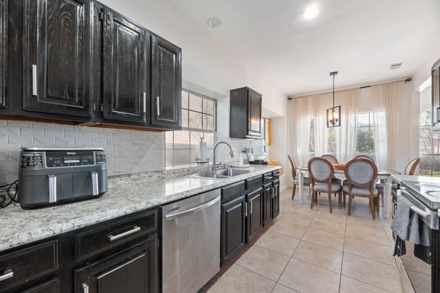 608 Fuller Drive, Cedar Hill, TX 75104