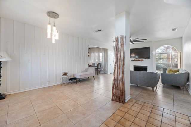 608 Fuller Drive, Cedar Hill, TX 75104