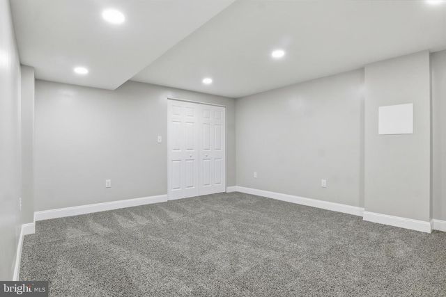 5013 LENKER ST, Mechanicsburg, PA 17050